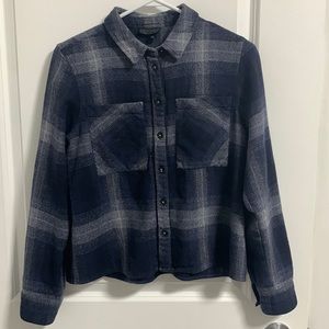 ✨TopShop plaid Button down✨